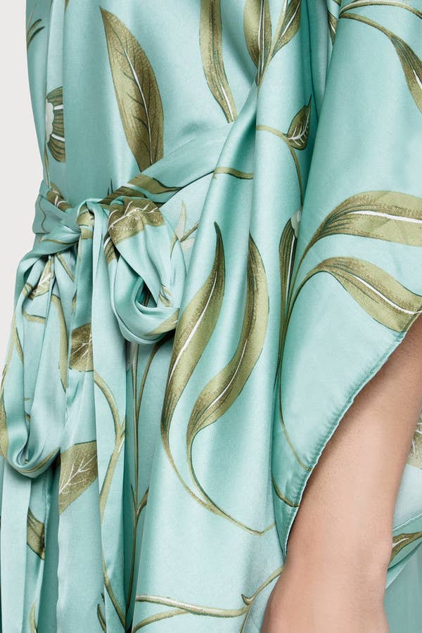 Satin Kaftan Tie Front Maxi: Lilac