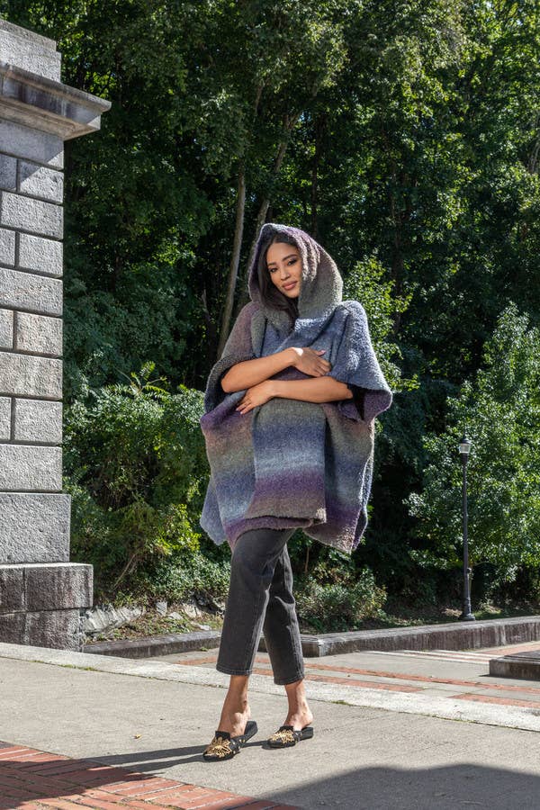 Hooded Kimono Multicolor Gradient : Blue