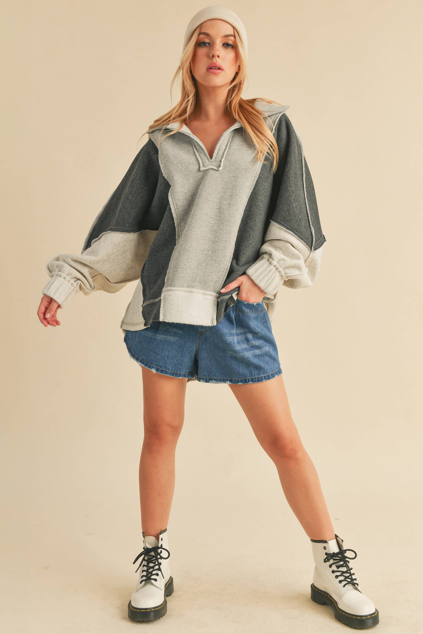 952CK Lallie Sweatshirt: Gray / L / Sweatshirt