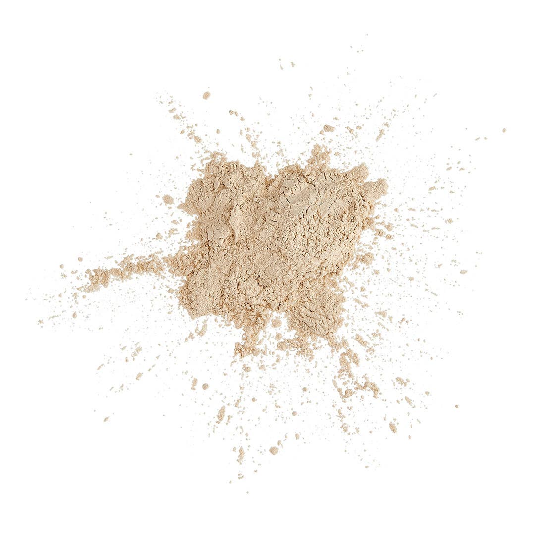 SOFT FOCUS SETTING POWDER: Vanilla Bean - Soft ivory matte