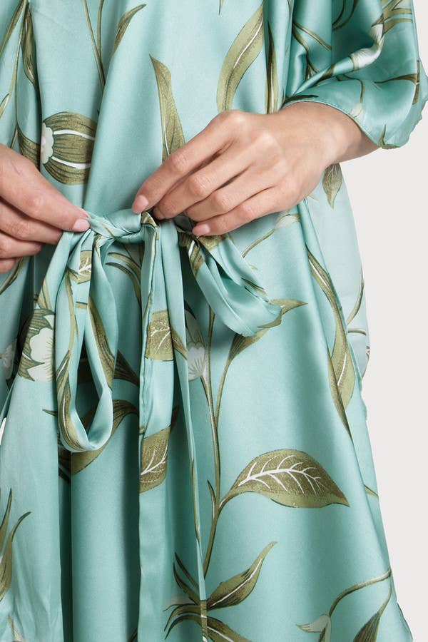 Satin Tie-Front Maxi Kaftan: Lilac
