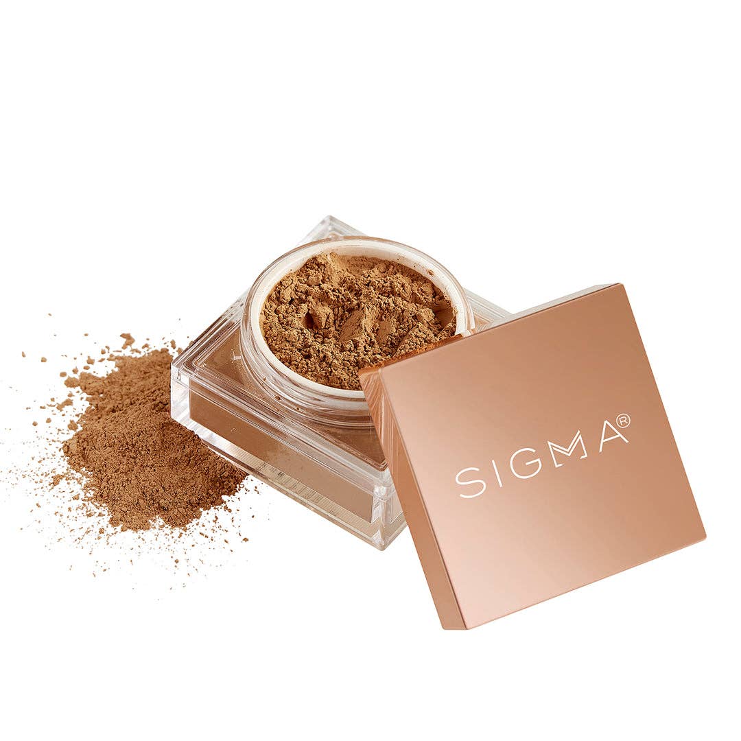 SOFT FOCUS SETTING POWDER: Vanilla Bean - Soft ivory matte