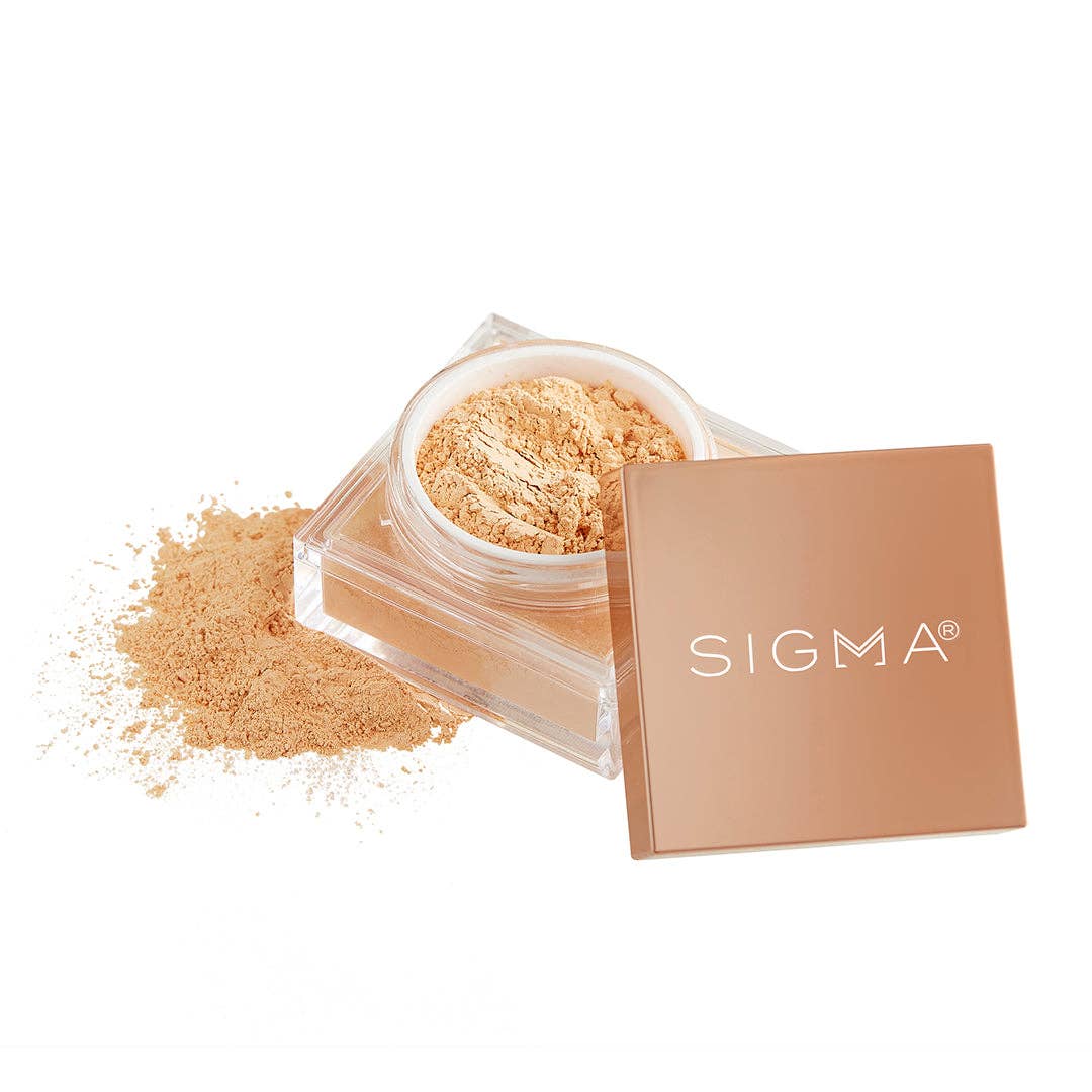 SOFT FOCUS SETTING POWDER: Vanilla Bean - Soft ivory matte