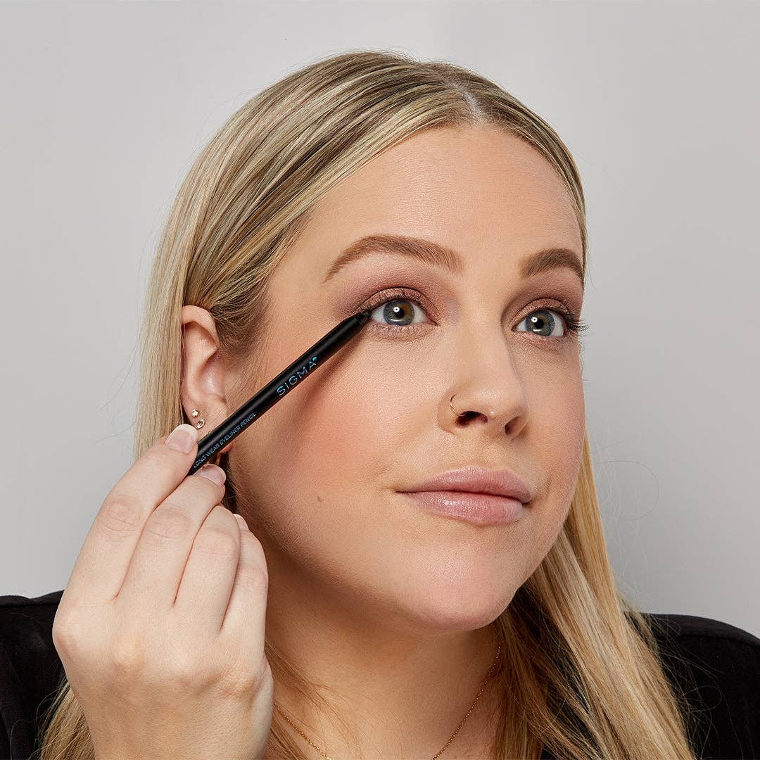 WICKED LONG WEAR EYELINER PENCIL
